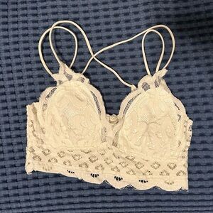 Zenana Outfitters Lace Bralette in Cream